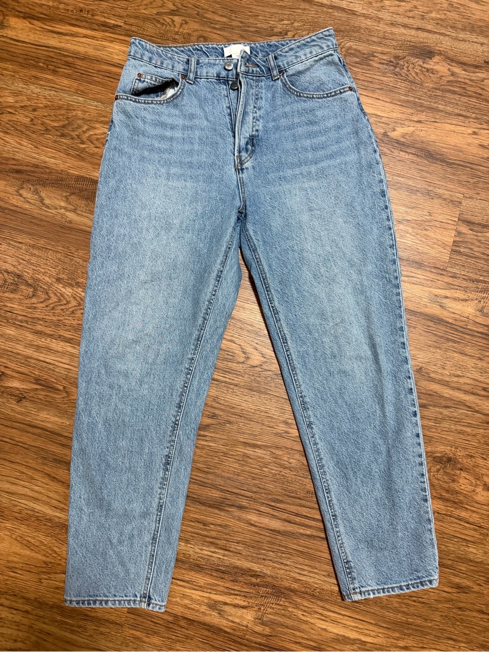 H&M Light Blue Boyfriend Jeans